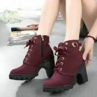 Sepatu Wanita Kekinian / Sepatu Sneakers Wanita Semi Boot Ziver Terlaris