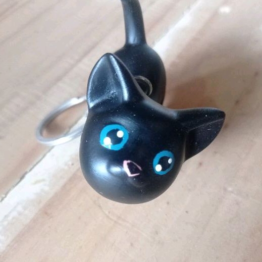 Gantungan Kunci Kuroneko Kucing Hitam