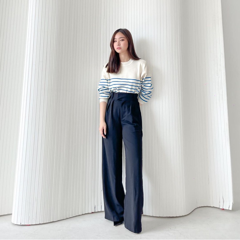 OTHA KNIT SWEATER OVERSIZE WANITA KOREA - STRIPES LONGSLEEVE TOP PREMIUM - SWEATER SOFT KNIT BASIC KOREA - ATASAN TANGAN PANJANG - HIJAB FRIENDLY - SWEATER GARIS GARIS RAJUT ATASAN WANITA - HADIAH / KADO ULTAH CEWEK