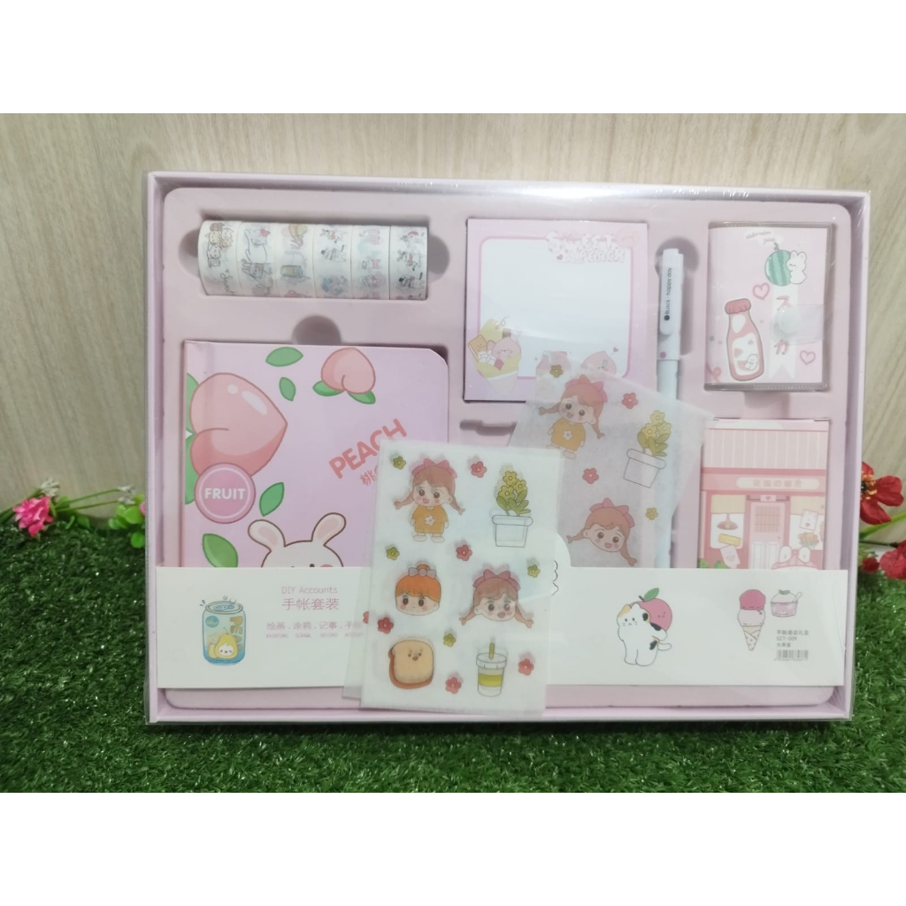 

Paket Jurnal 7 in 1 fruits girls day journal perempuan cocok untuk kado unik dan lucu