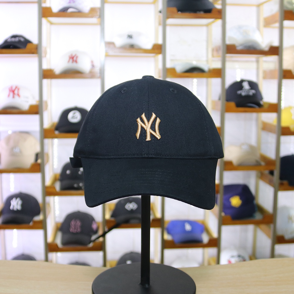 Topi NY Yankees MLB Korea Black Gold Hitam emas Small Logo Premium Import/Topi Premium Import/Topi I