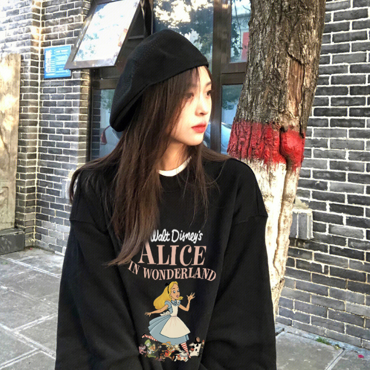 XiaoZhaiNv Korean Style Alice In Wonderland Pattern Lengan Panjang Baju Sweater Wanita A0912