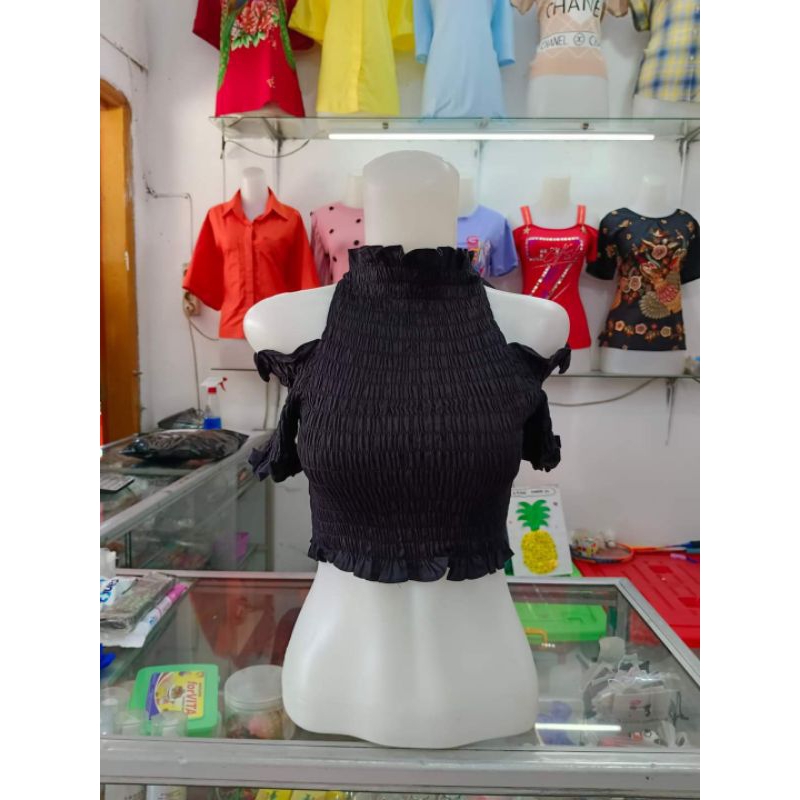 Crop top Hitam kerut kerah halter import wanita SUPER premium