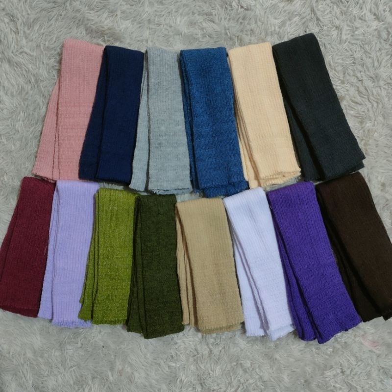 Handsock Manset Rajut Muslimah - Ada banyak warna