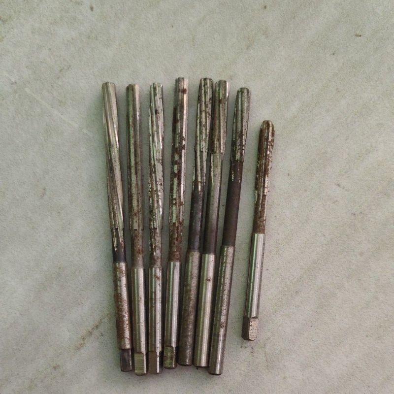 reamer HSS 4mm mata bor reamer 4mm endmill reamer 4mm