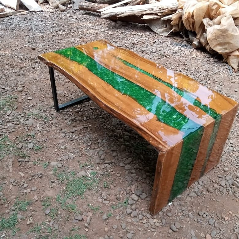 Meja Tamu Resin Kayu Minimalis Furniture Jepara