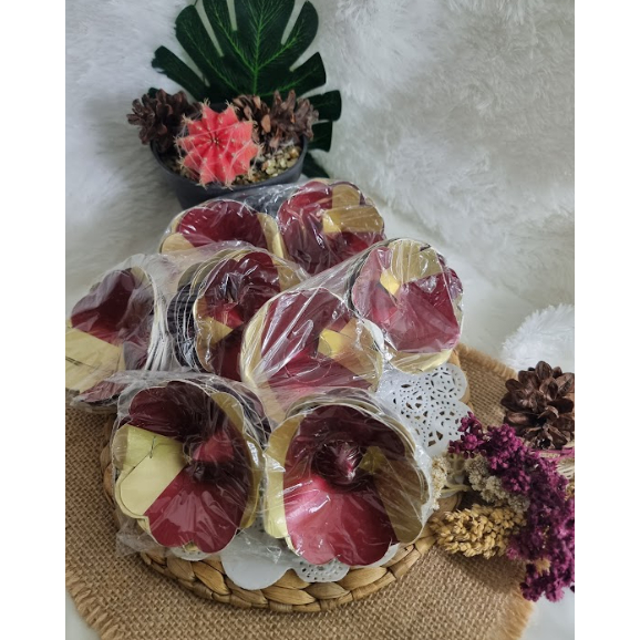 LANGSUNG KIRIM escalateur >> Grosir Sudi tatakan kue bikang .200 pcs putih polos ivory/duplek