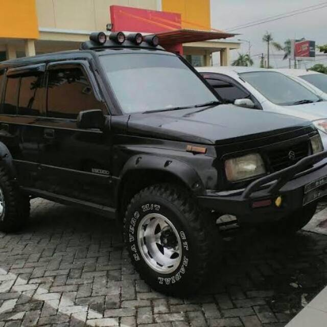 Over fender escudo 1,6 vitara,sidekick