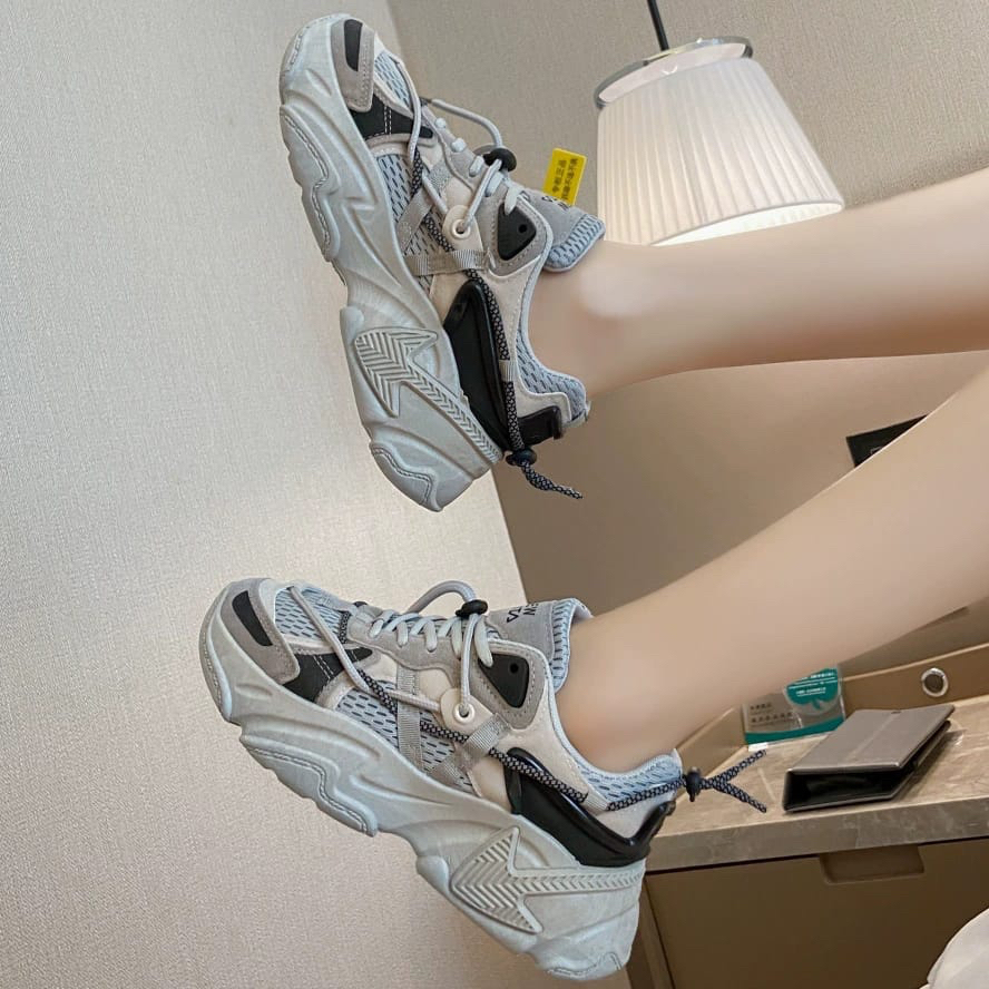 GROSIRTAS &quot;FREE BOX&quot; LV0240 Sepatu Sneakers Wanita Sport Shoes Sepatu Olahraga Wanita Korean Style