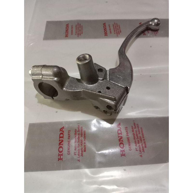 RUMAH HANDEL REM KIRI SCOOPY KARBU HANDEL REM KIRI SCOOPY KARBU SEPAKET DENGAN DUDUKAN SPION