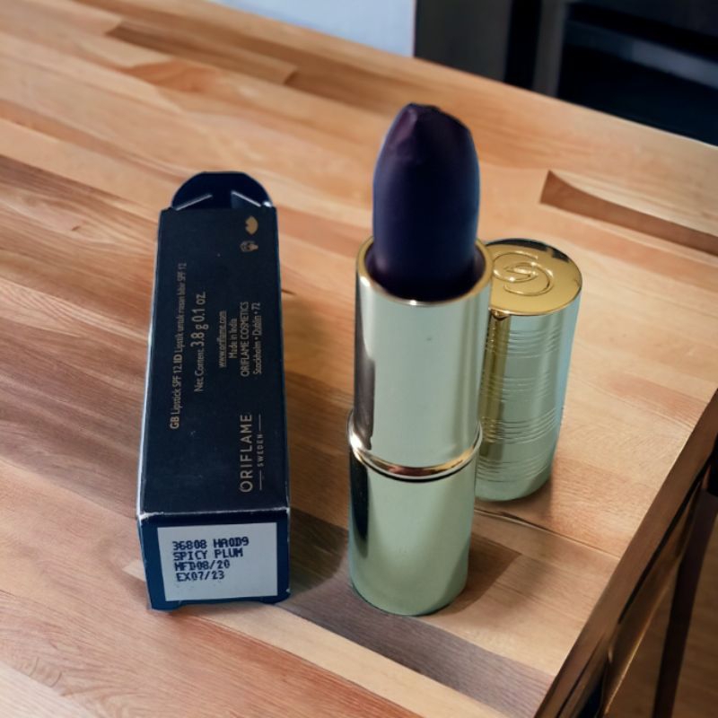 (REJECT) Giordani Gold Iconic Matte Lipstick SPF 15