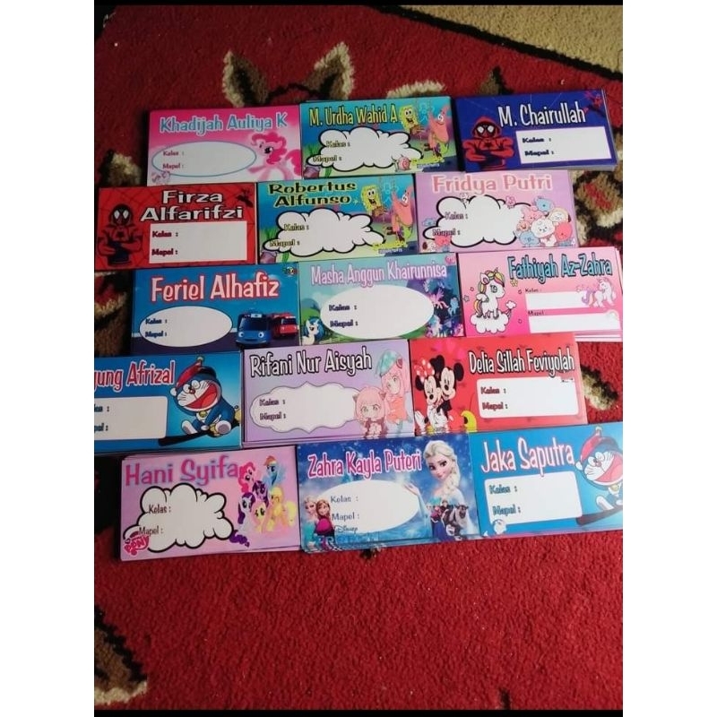 

stiker nama anak custom