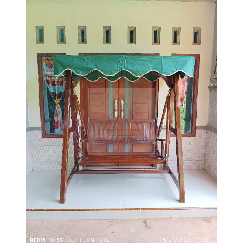ayunan minimalis kayu jati / kursi malas ayunan / ayunan bangku taman