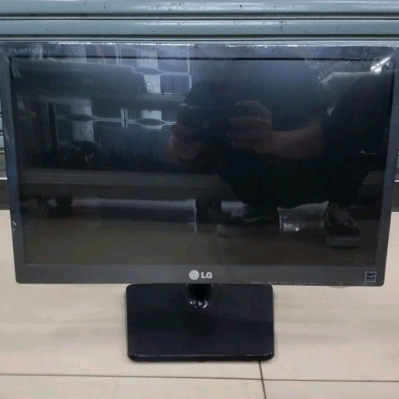 READY MONITOR LED LG 19 INCH BERGARANSI