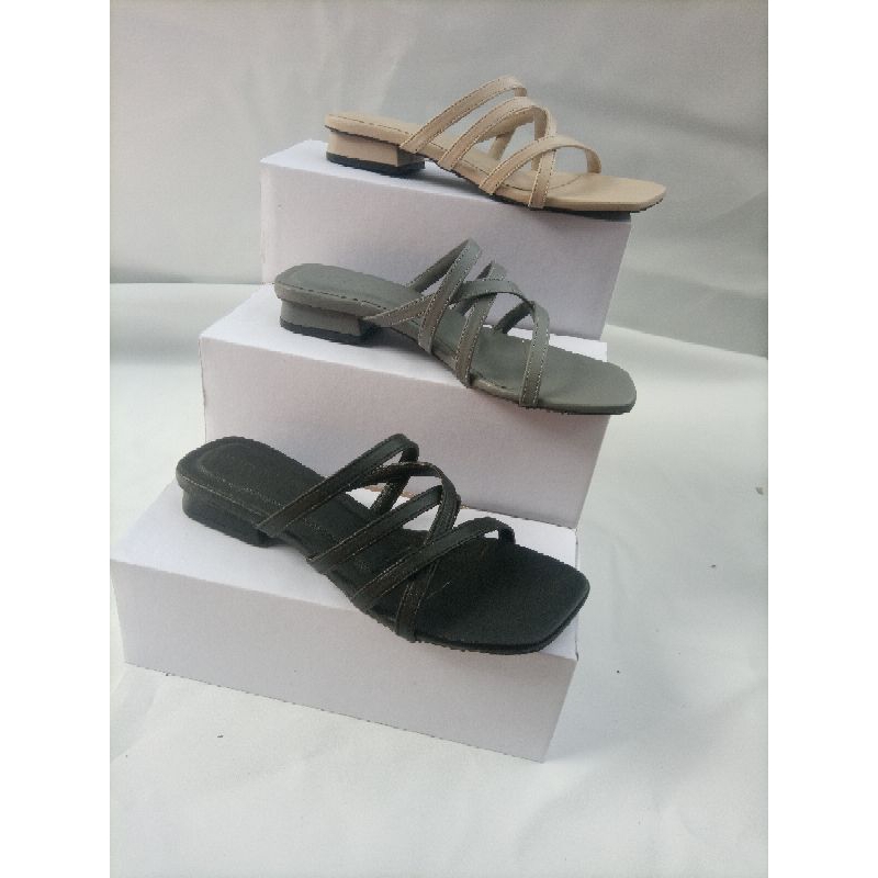 sandal wanita tali silang Manda Hells W-002