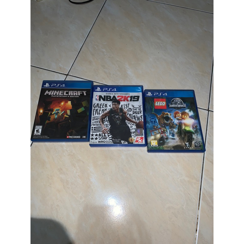 Kaset PS 4 LEGO JURASIC WORLD, NBA 2k19, MINECRAFT