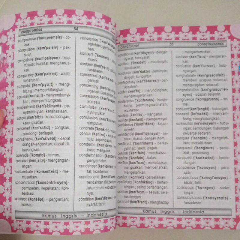 Kamus 999 Trilyun Edisi Lengkap Inggris - Indonesia / Indonesia - inggris