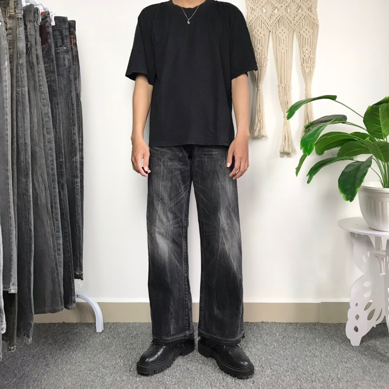 TBJ NEARBY dark faded jeans, loose fit