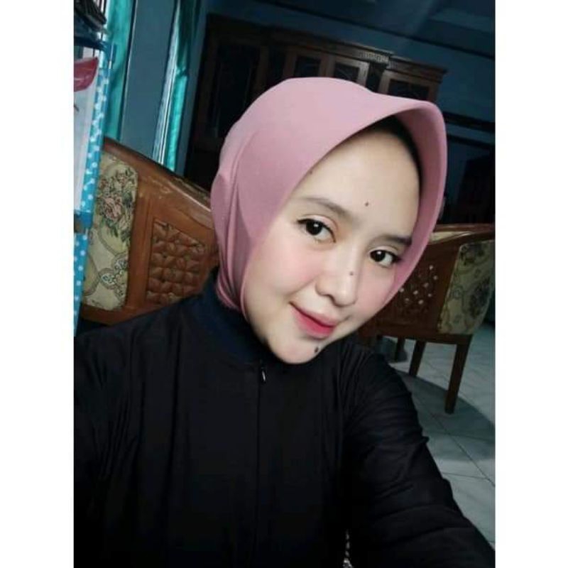 CIPUT MARSYA/Daleman hijab anti letoy/ Ciput bupati /Daleman hijab pengantin antem