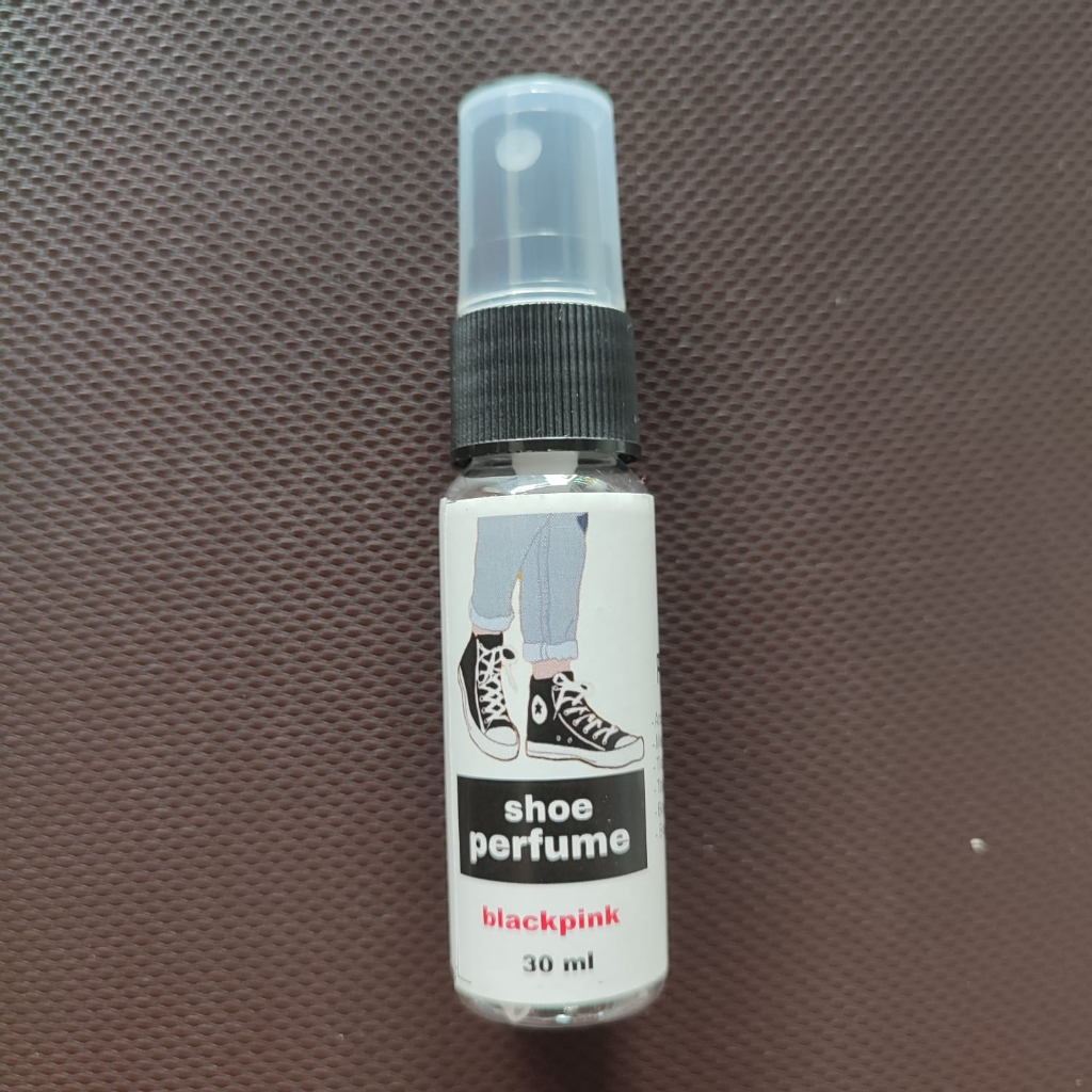 Parfum Penghilang Bau Sepatu  Parfum Sepatu Helm Anti Bau dan Bakteri Aroma Wangi Segar Kemasan 30ml