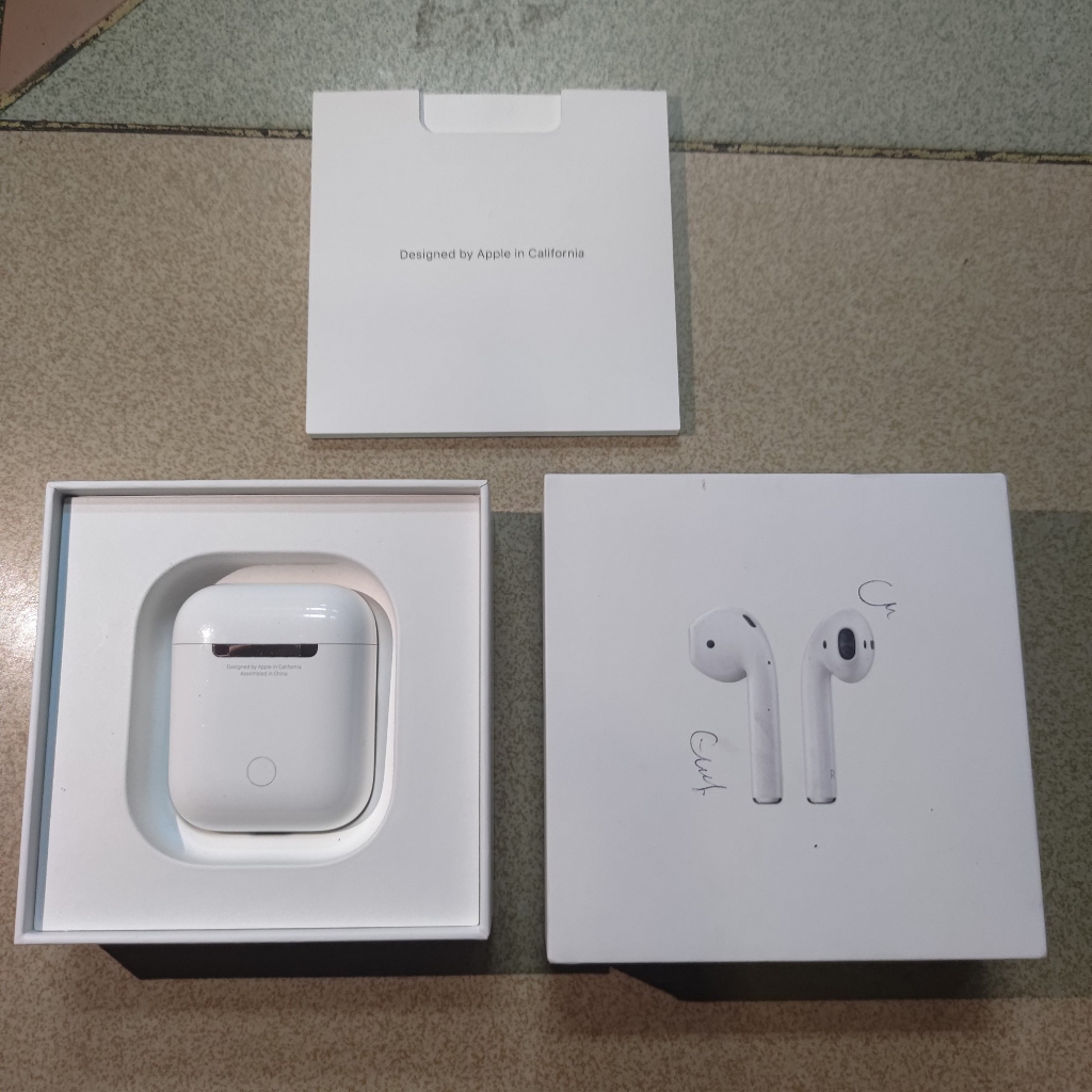 Apple Airpods MV7N2ID/A With Charging Case Garansi Resmi