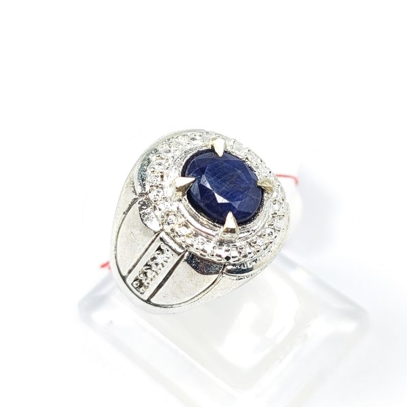 CINCIN BATU PERMATA BERSERTIFIKAT NATURAL BLUE SAPHIER MADAGASCAR KODE 02526