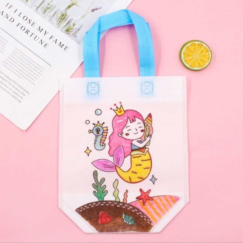 Goodie Bag DIY Mewarnai Coloring Tali MIX Tote Bag 30x40x8 cm Mainan Anak DIY Kado Ultah