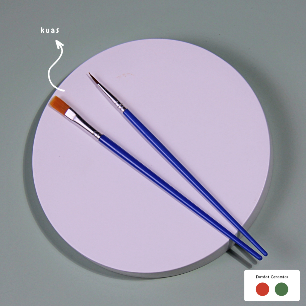 

Dotdot Ceramics Extra Kuas Nylon Akrilik / Acrylic ( Lancip / Gepeng )