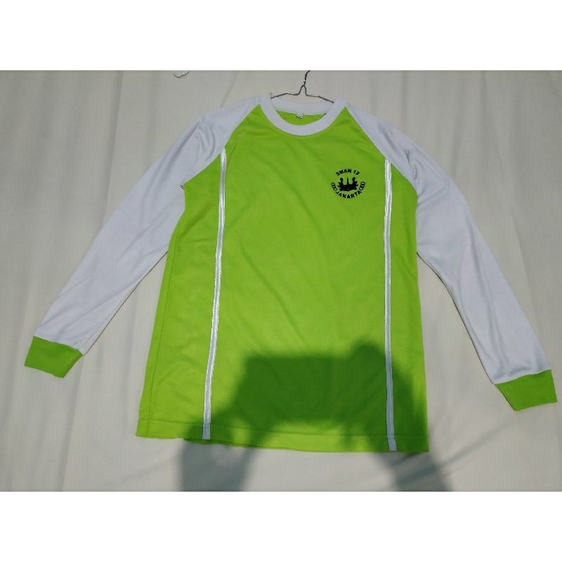 kaos seragam olahraga sman 12 jakarta preloved