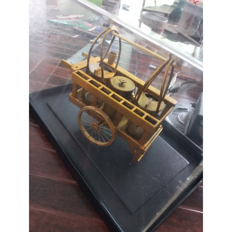 Miniatur gerobak cendol 1/12 dengan display box