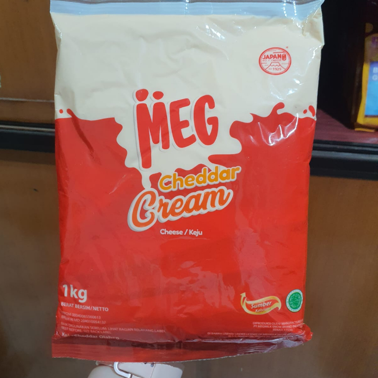 

meg cheddar cream cheese 1kg