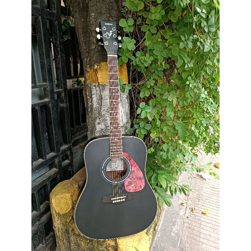 Gitar Akustik Yamaha F310 Hitam Premium Gitar akustik murah
