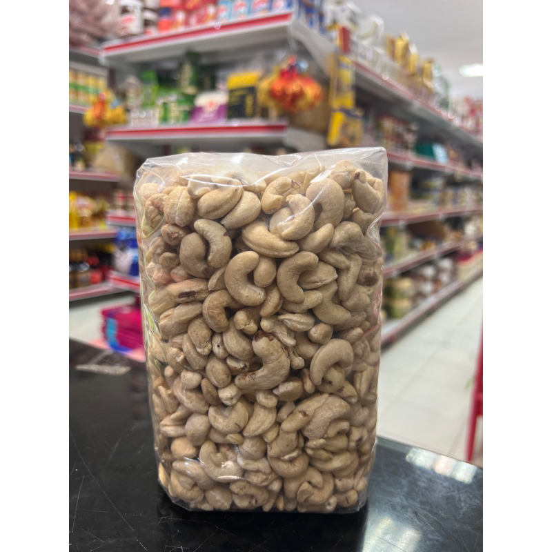 

Kacang Mete Mentah 1kg