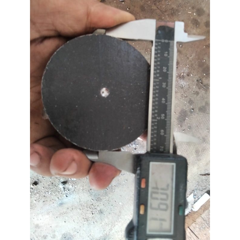 plat besi tebal 10mm diameter 71mm