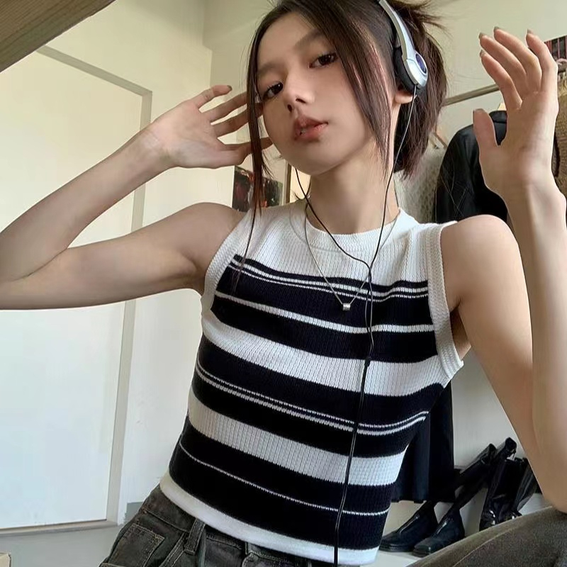 Denisse Crop Tee TankTop - Inner Knit Salur - Atasan Wanita Rajut TM (23247)