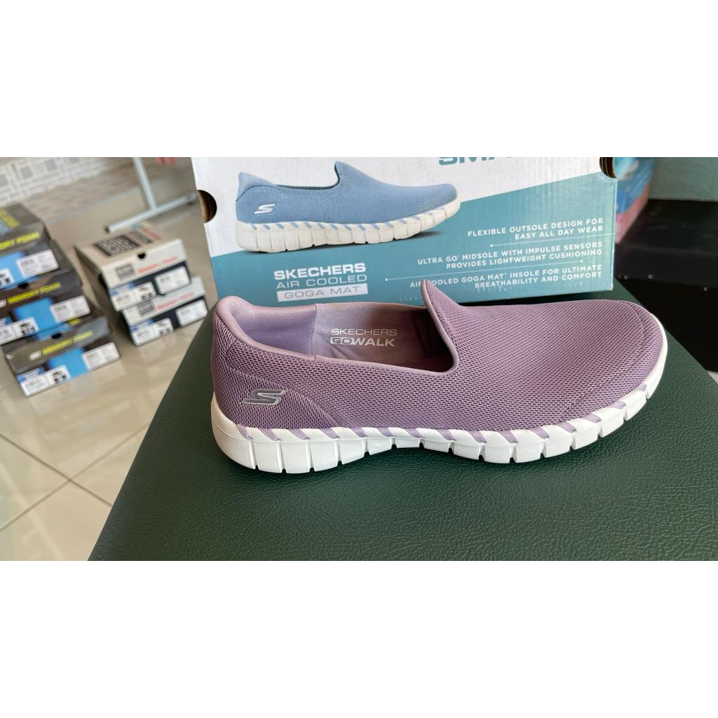 Sepatu Slip On Go Walk Smart 2