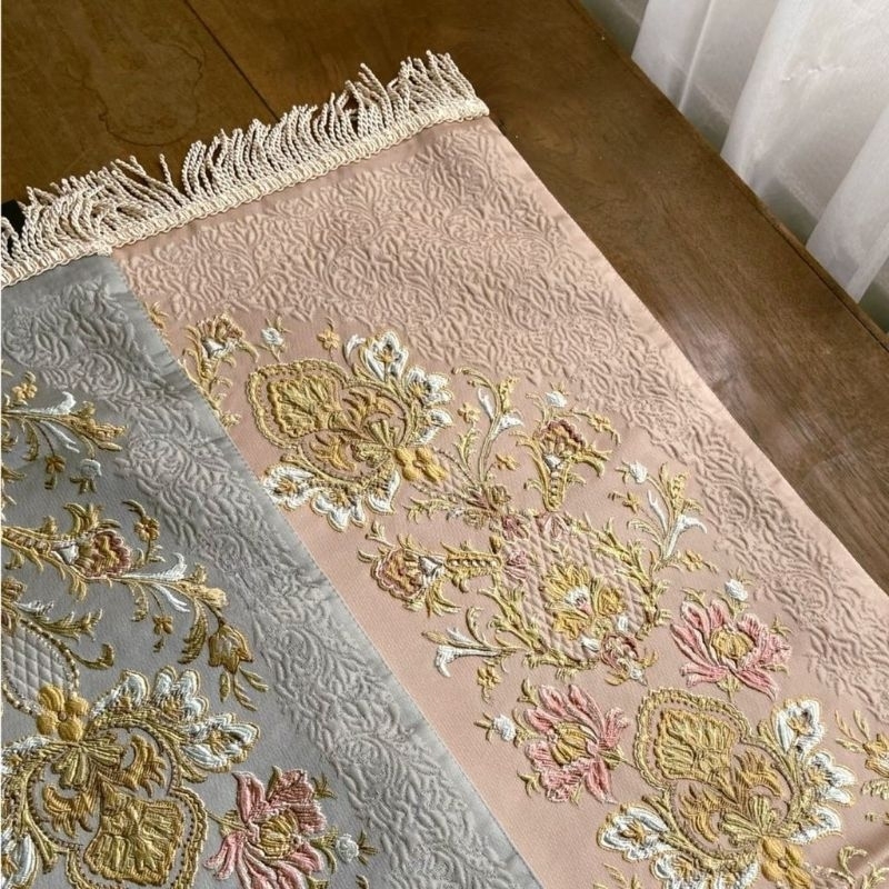 Sajadah Exclusive / Sajadah Premium Royal Gold , Sajadah Mahar / Seserahan