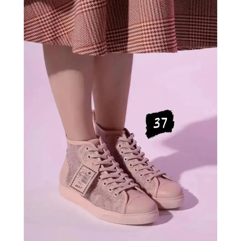 Ittaherl Yae Hitop sneaker sand 37 NEW (SHOES ONLY) under itta price yaaaaa