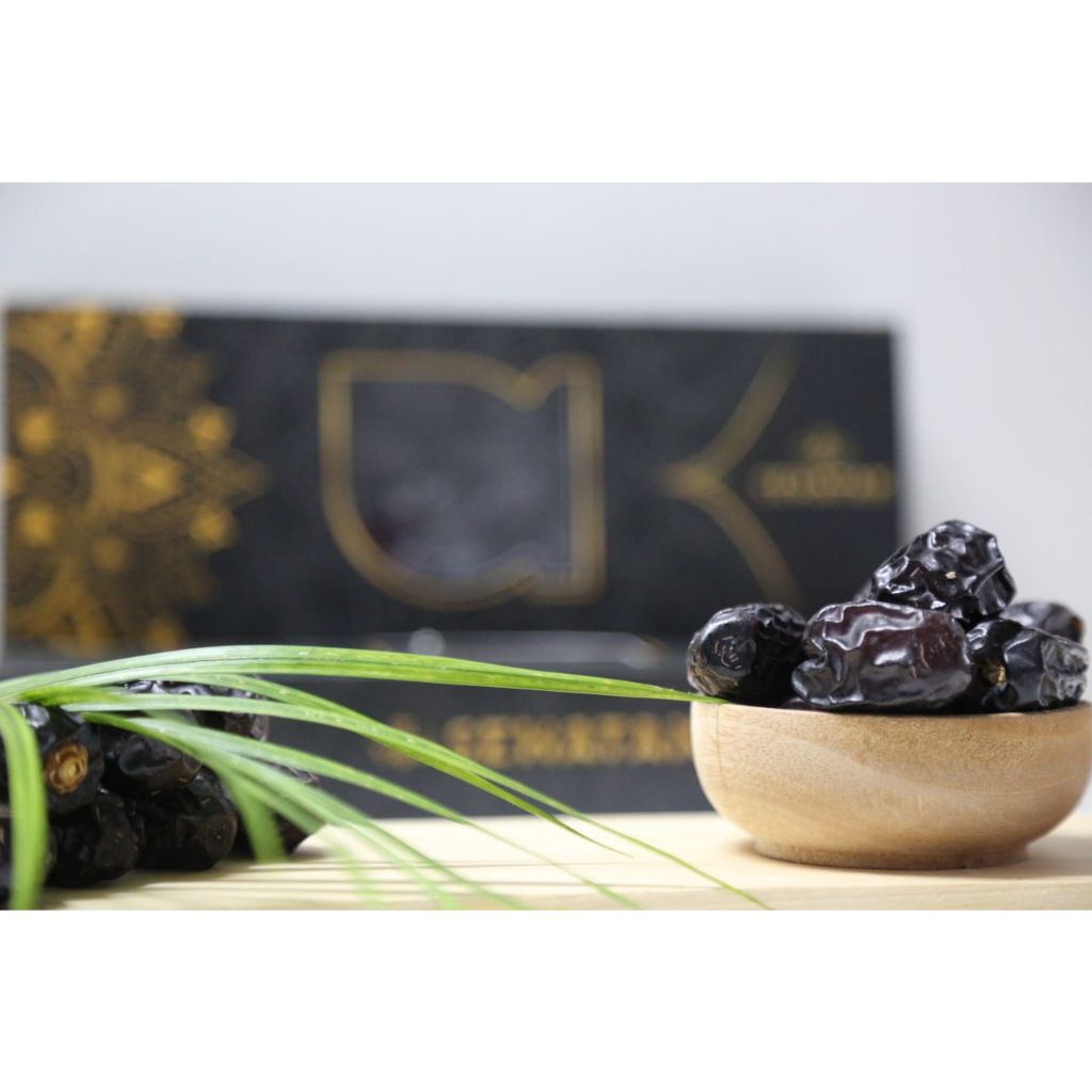 Kurma Ajwa Madinah grade first 1 1kg