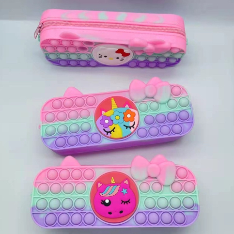 

READY KOTAK PENSIL POP IT PELANGI/KOTAK PENSIL POP IT KOTAK PENSIL KARAKTER TAS POP IT