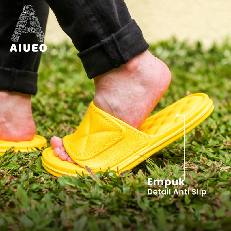 AIUEO Sandal Kamar Rumah Sendal Karet Kamar Mandi Empuk Anti Slip EVA 666 | Sendal Flip Flop Anti Slip Warna Kuning Pink