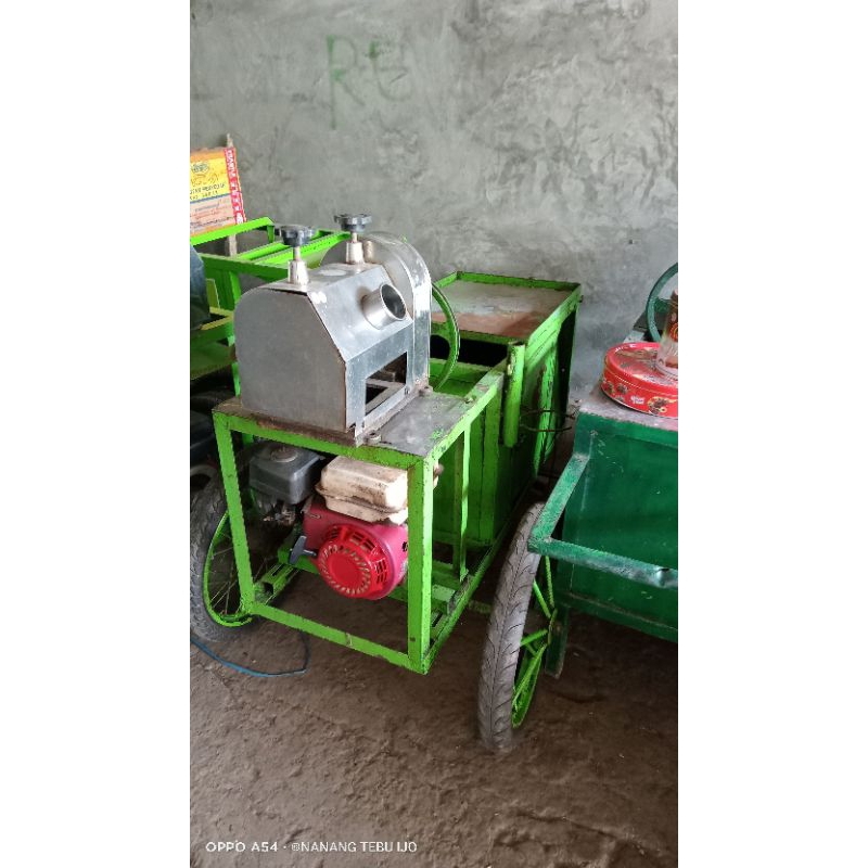 Mesin es tebu bekas