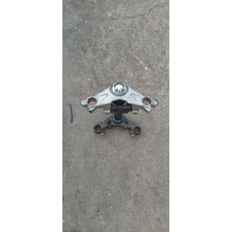 T segitiga atas bawah sonic sonic 150 r sonic 150