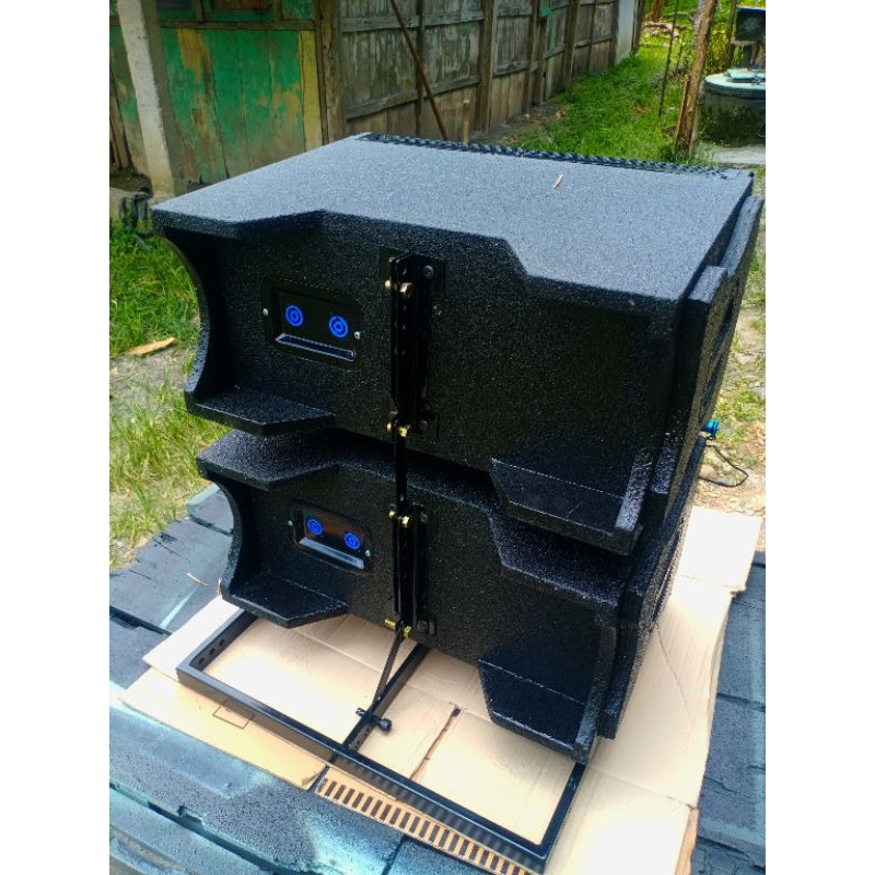box line array 12" Gril bebas custom