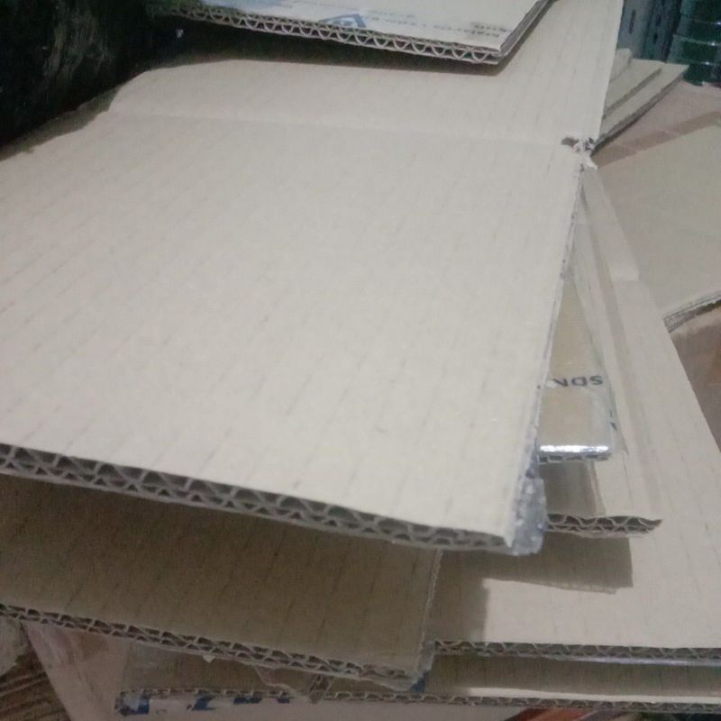 

tambahkan kardus Peking dapat garansi uang kembali