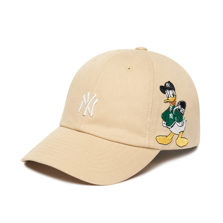 MLB NY Yankees x Disney Donald Duck Ball Cap Beige