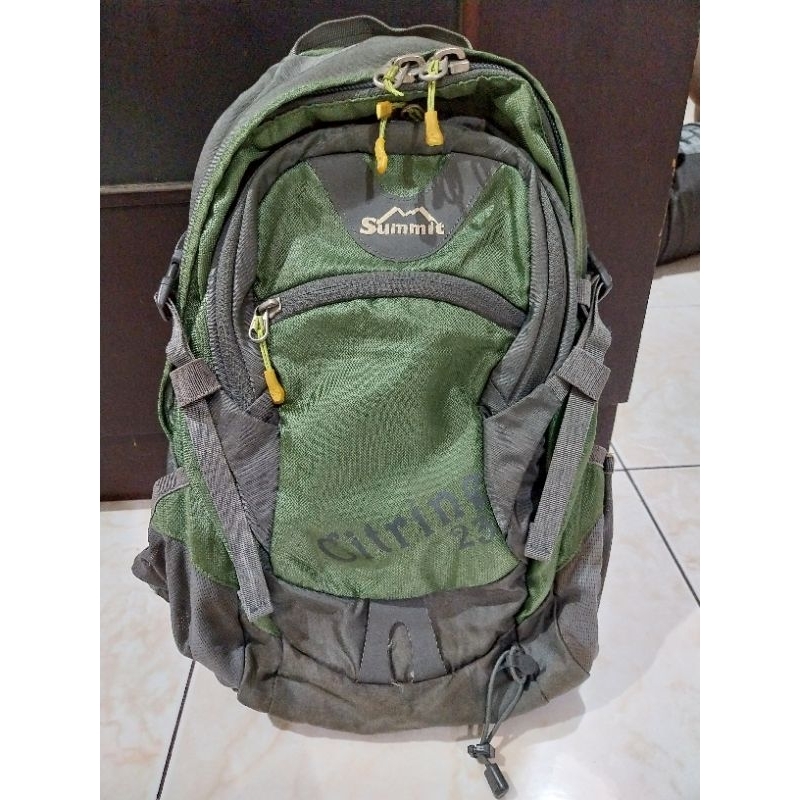 Summit Tas Outdoor Preloved