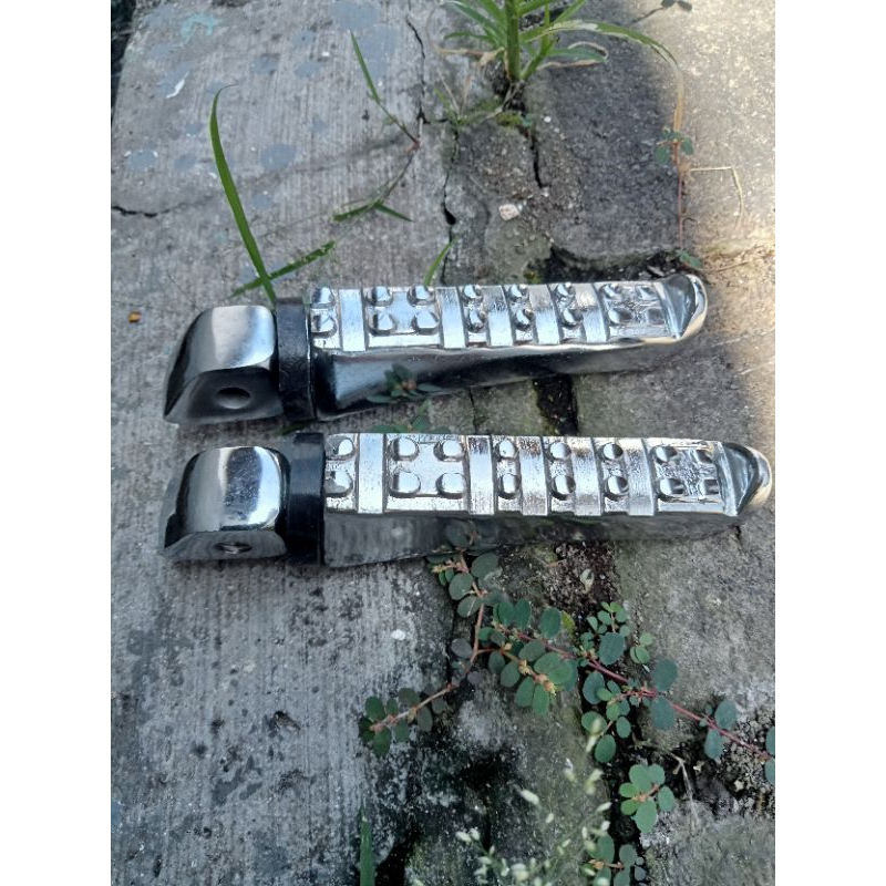 Footstep Postep belakang Motor Bebek Hnd universal pijakan postep belakang universal Hnd bebek