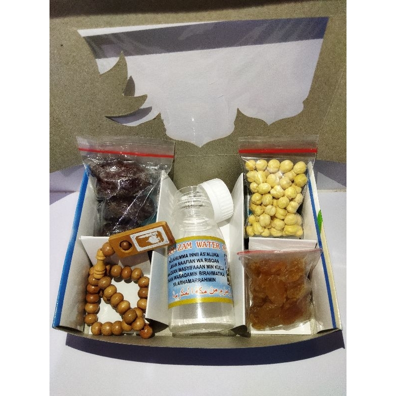 

Paket oleh oleh haji dan umroh/Kurma,Kacang,Kismis,Botol,Tasbih 33