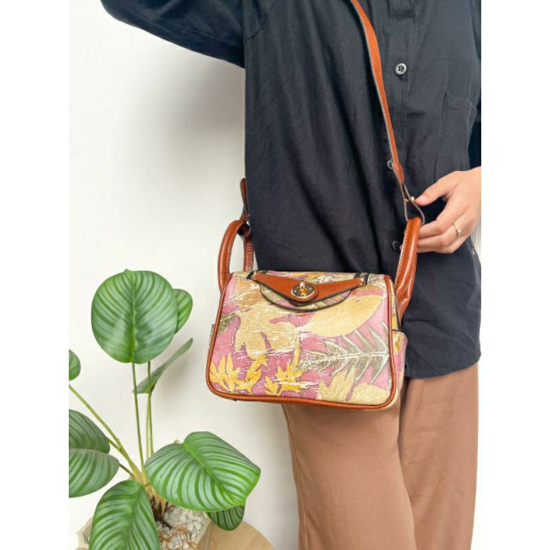 Tas Kulit Wanita Premium